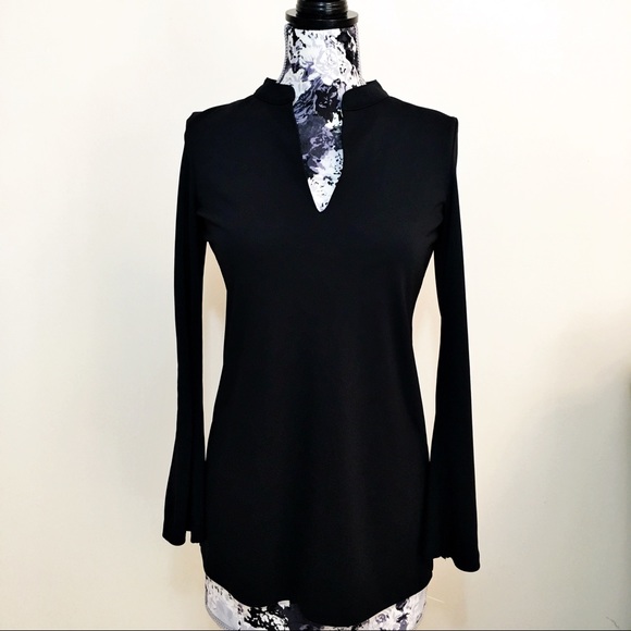 Kenneth Cole Tops - 🛍 Kenneth Cole Long Sleeve Black Tunic